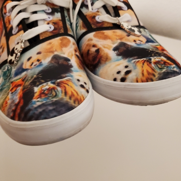 The Bradford Exchande Canvas shoe 10. - Picture 12 of 15